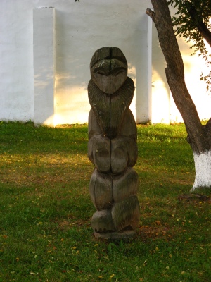 деревянные скульптуры в Абатском